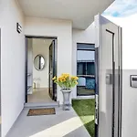 Del Roque, Heated Pool & Luxury In El *