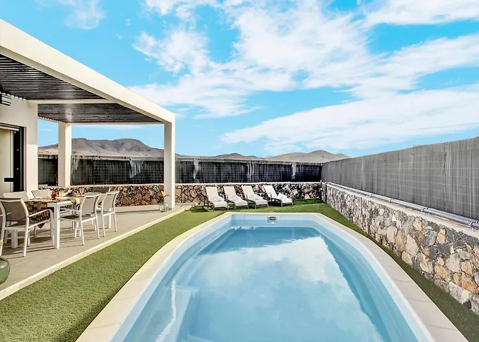 Del Roque, Heated Pool & Luxury In El Villa *